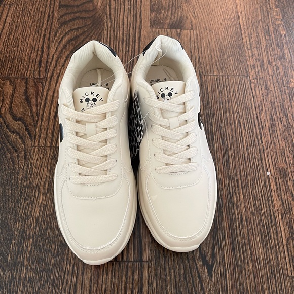 DISNEY mickey mouse cream/ off white sneakers primark exclusive - Picture 4 of 8